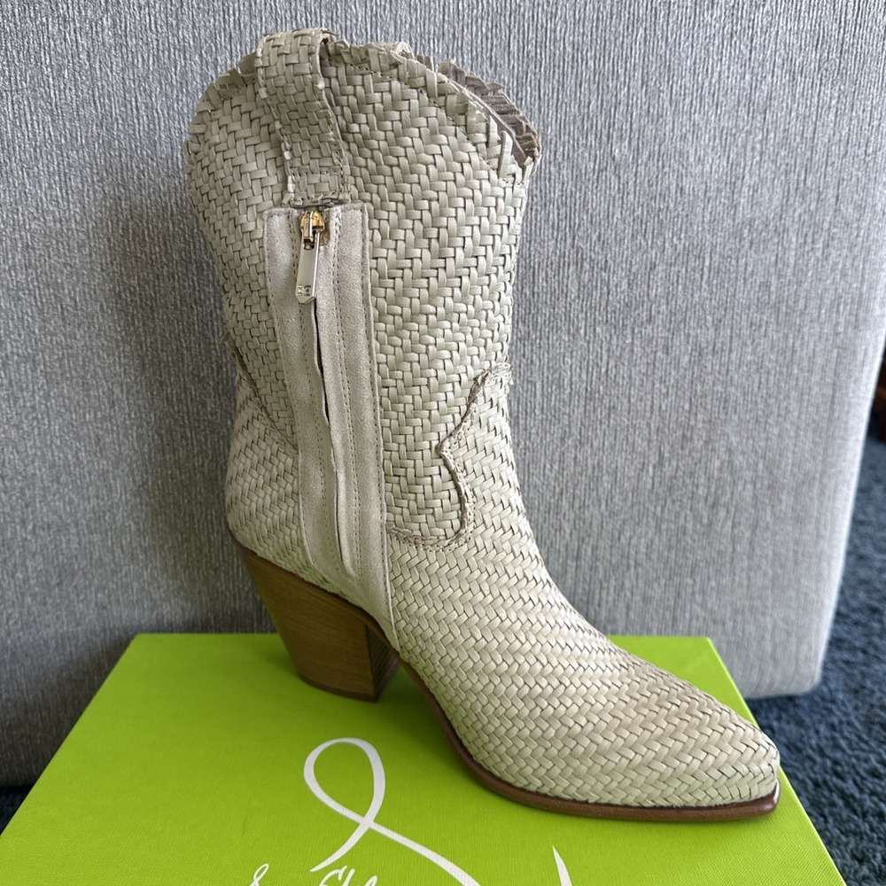 Sam Edelman Tracy Off White Stacked Heel Pointed Toe Pull On Western Boots NIB - Picture 6 of 8